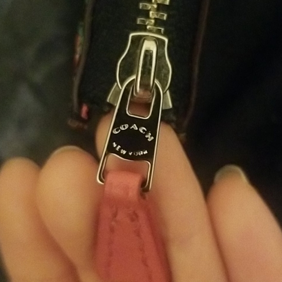 NEW Coach floral coin purse - Picture 3 of 8